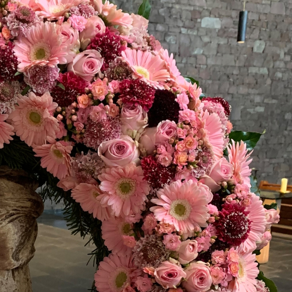 Blütenkranz in lachs-rosa Bild 2